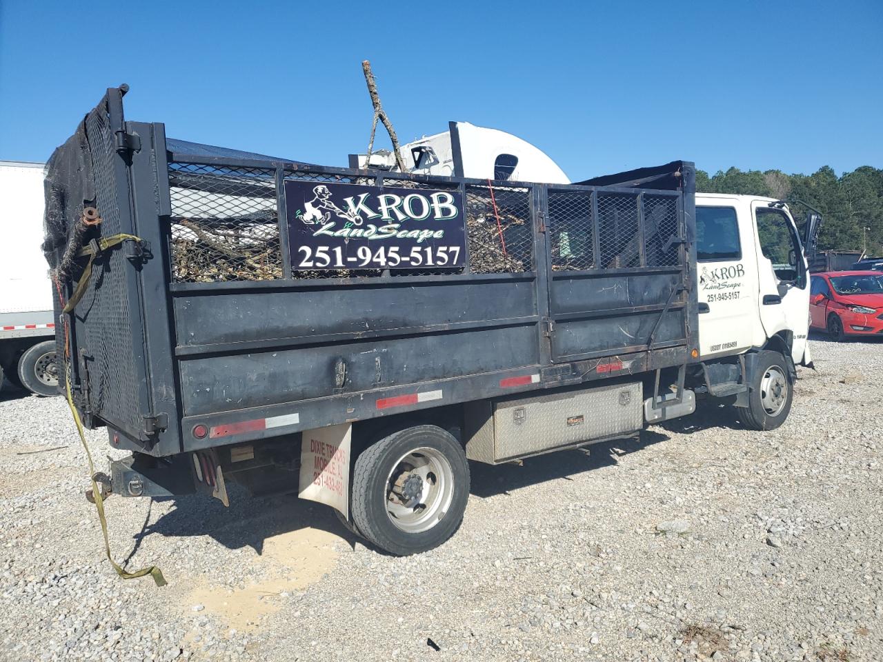 Lot #3298056135 2015 HINO UNKNOWN