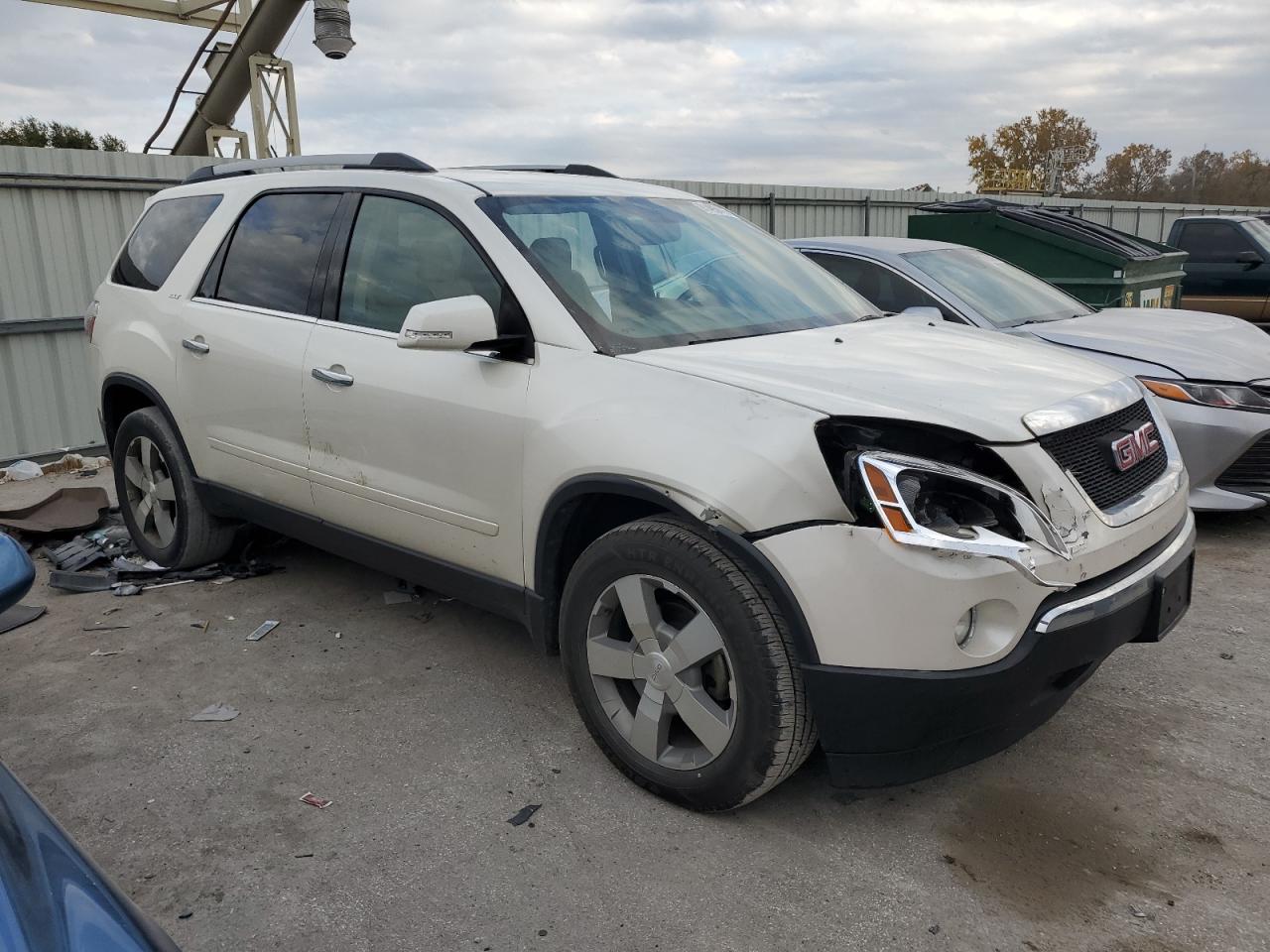 GMC ACADIA SLT-1