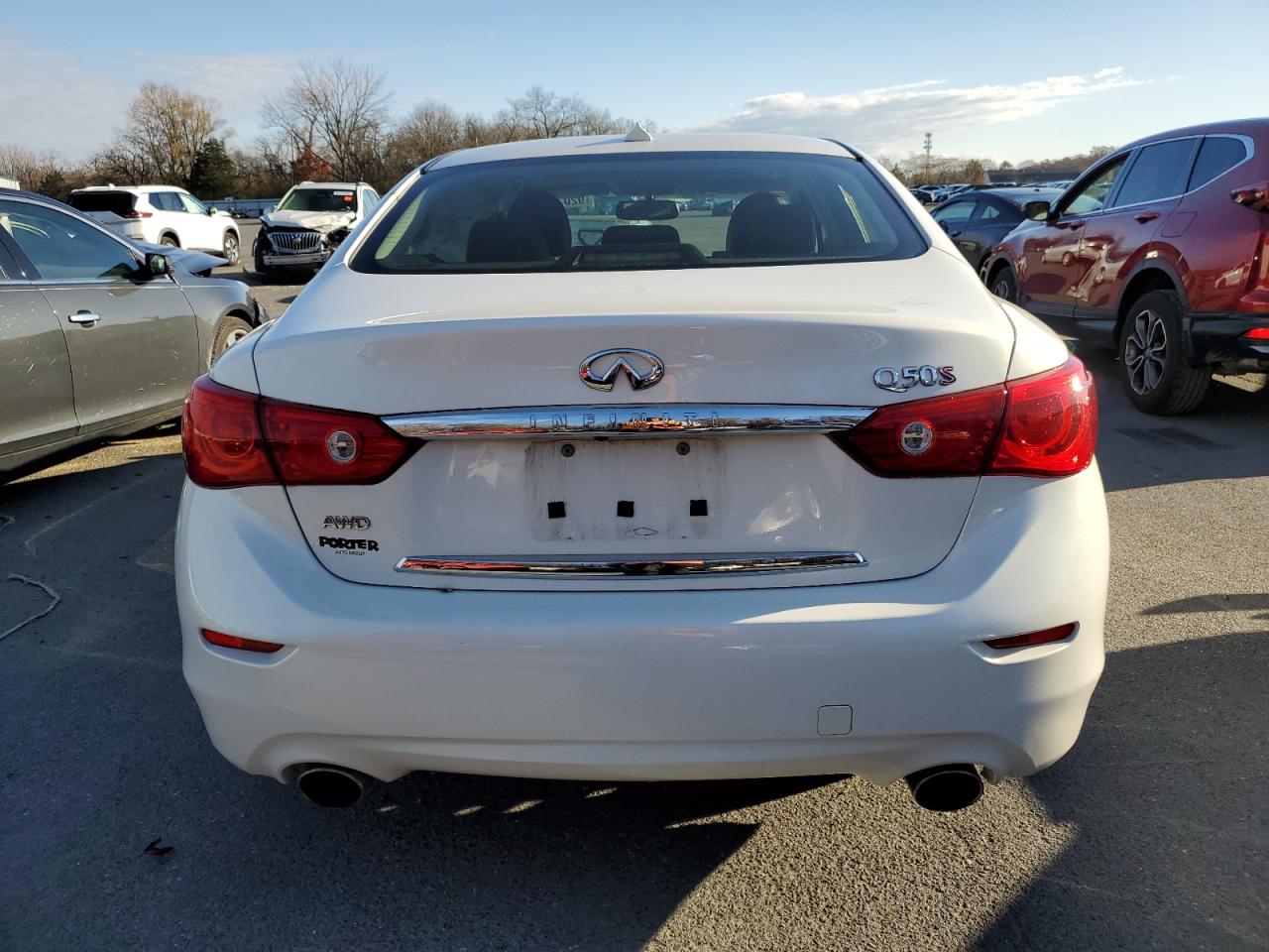 INFINITI Q50 BASE