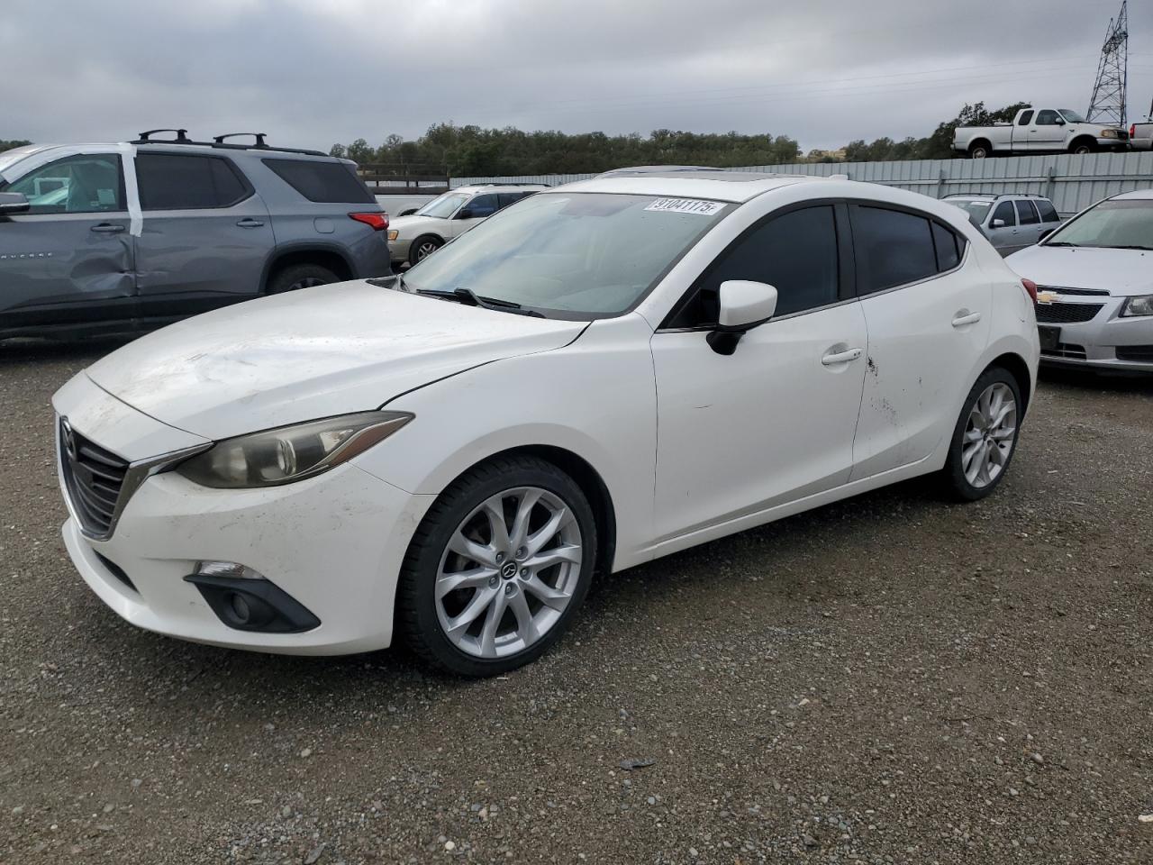 MAZDA 3 TOURING