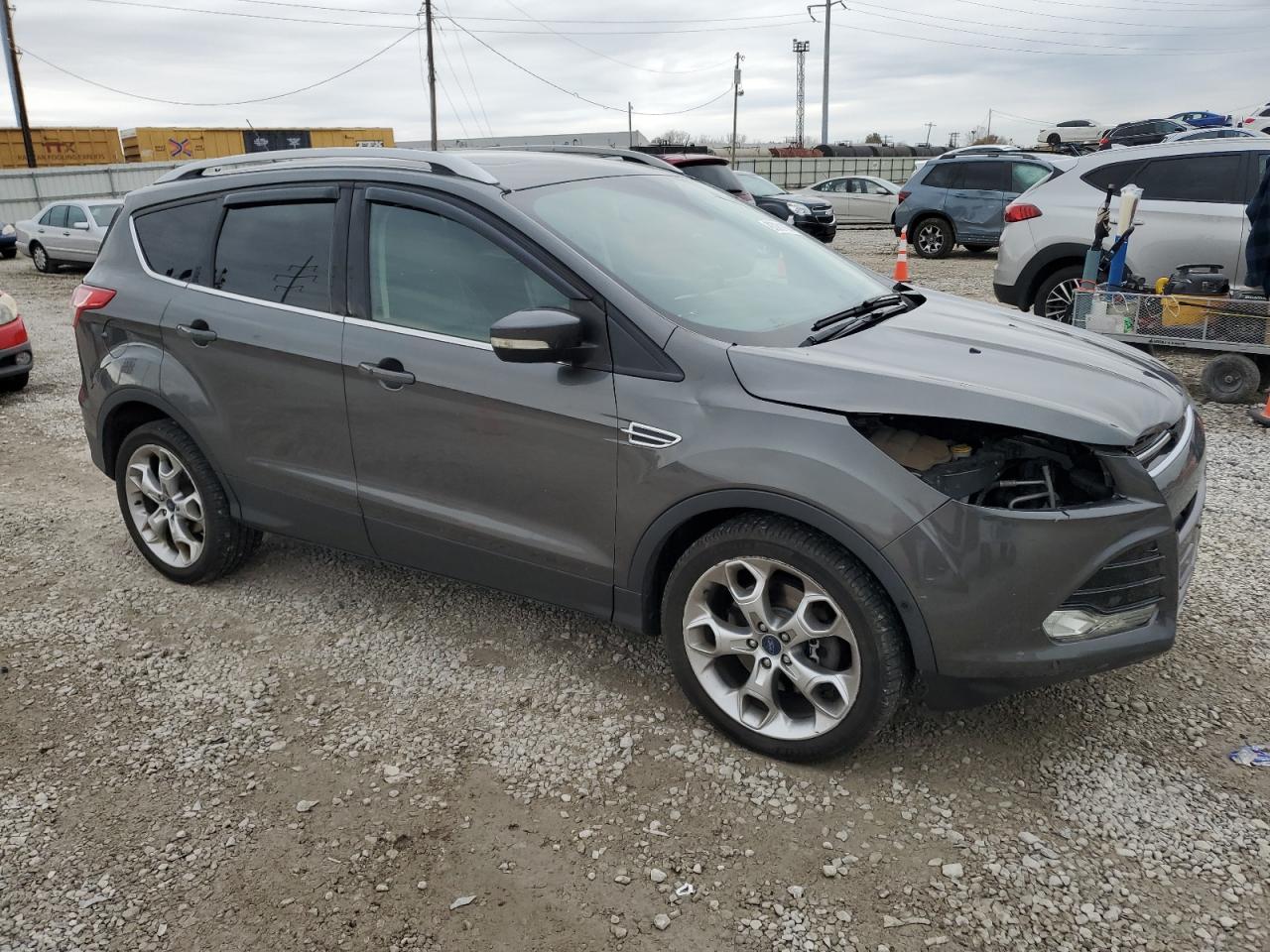 FORD ESCAPE TITANIUM