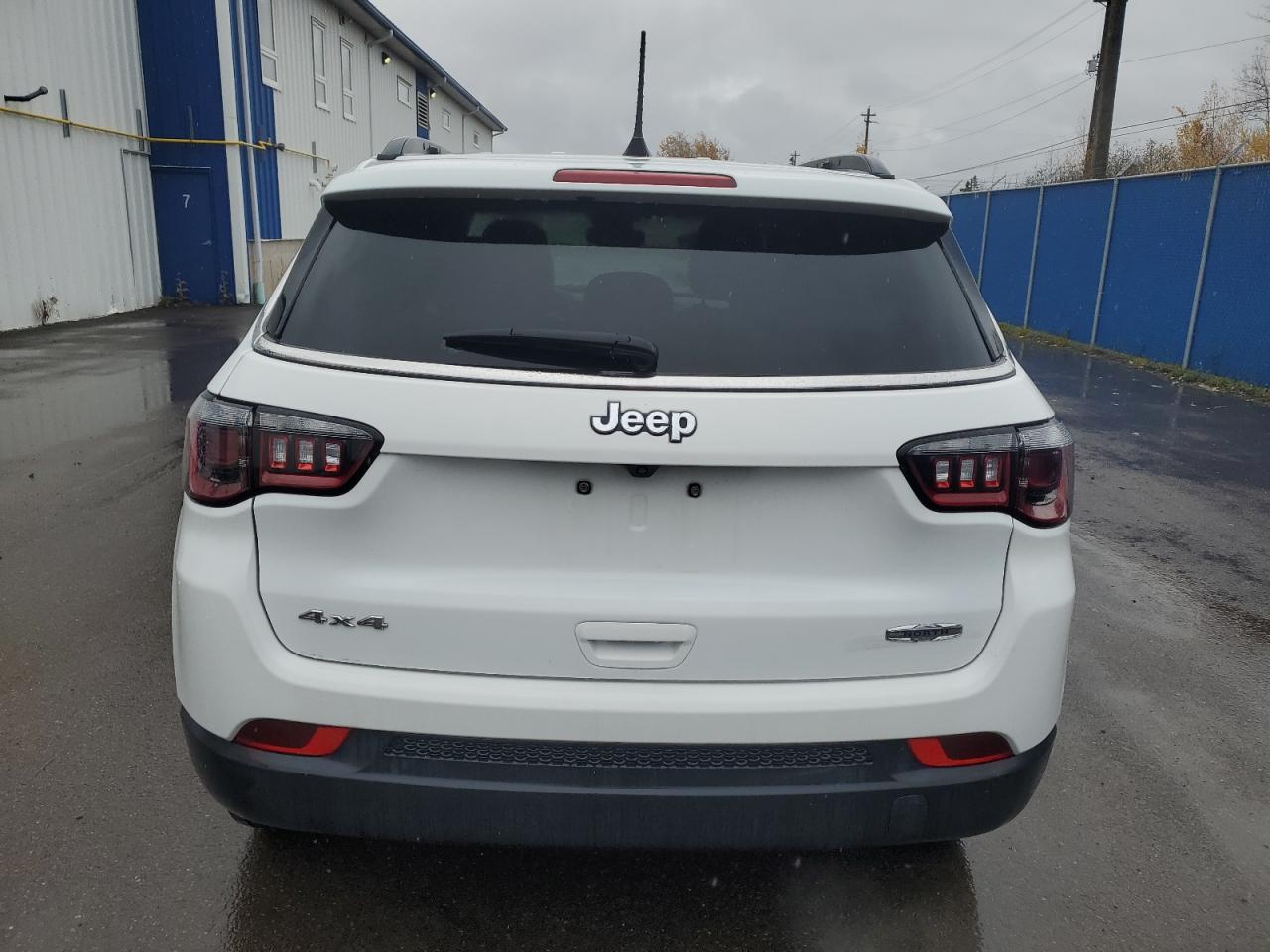 JEEP COMPASS LATITUDE