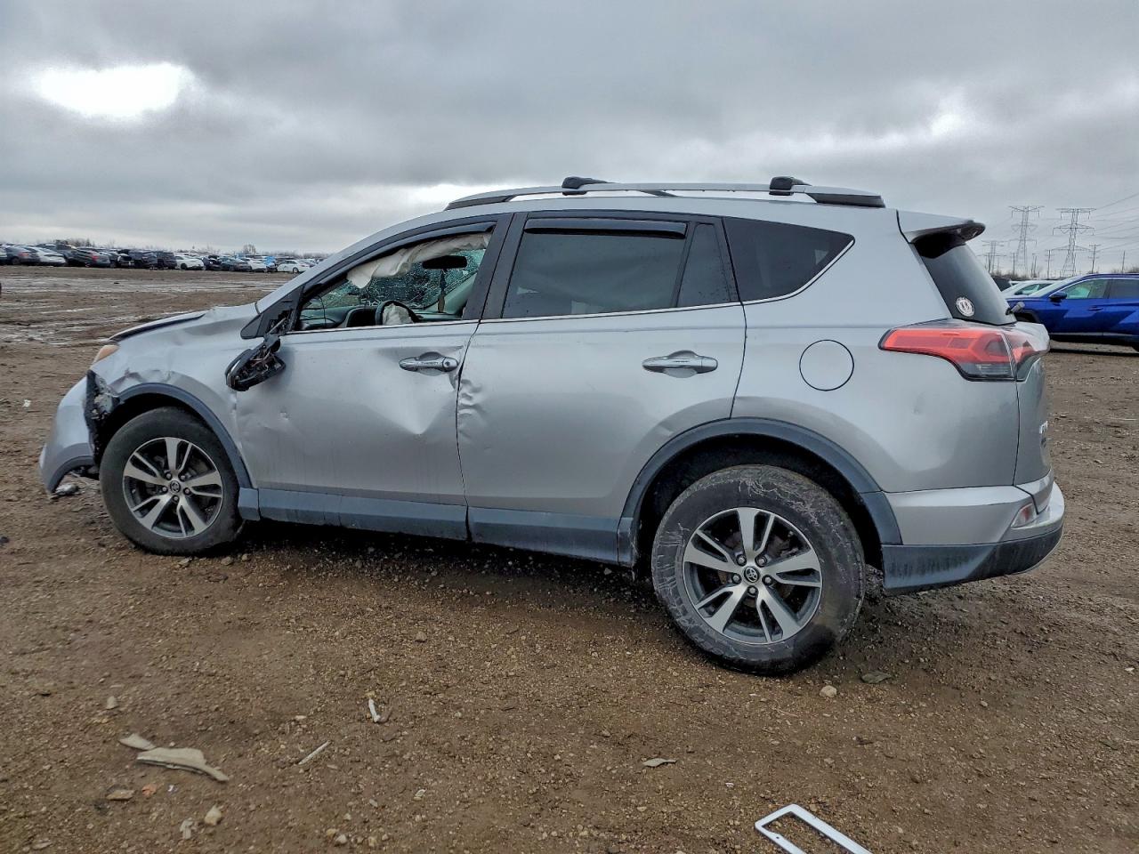 TOYOTA RAV4 XLE