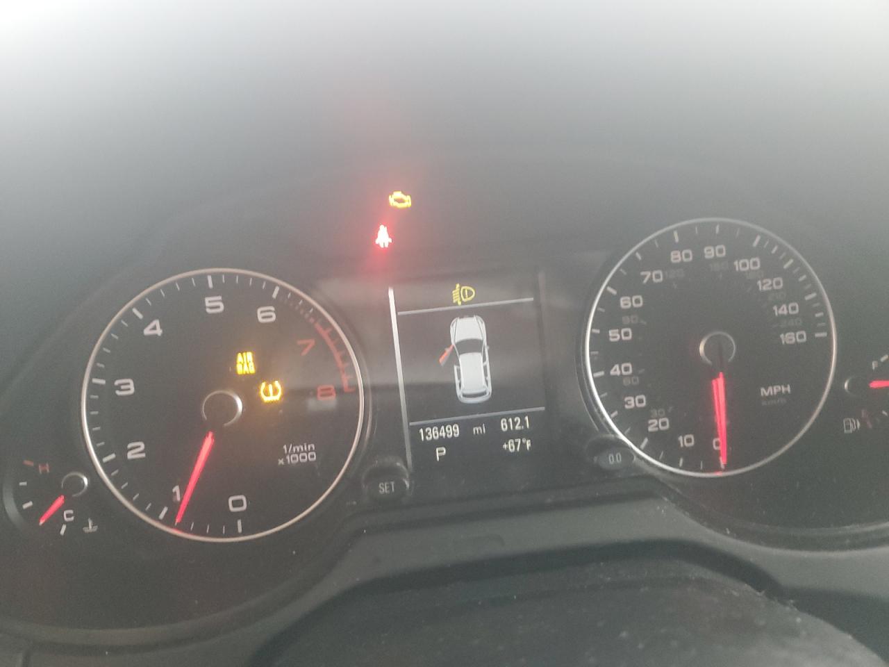 AUDI Q5 PREMIUM PLUS