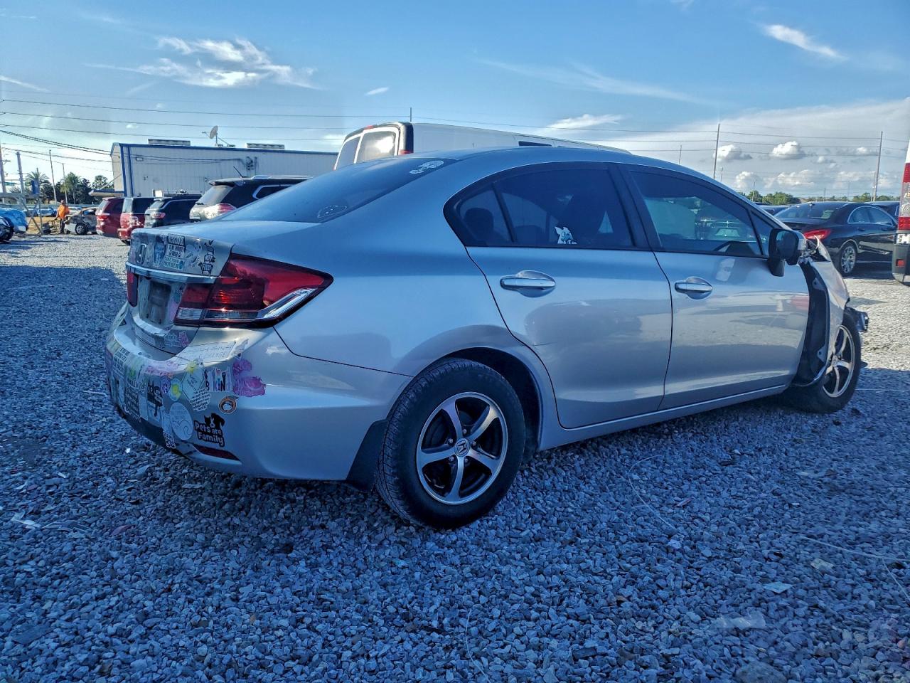 Lot #3302799985 2015 HONDA CIVIC SE