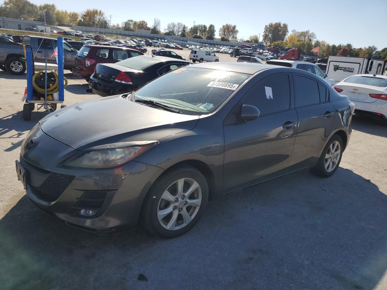 MAZDA 3 I
