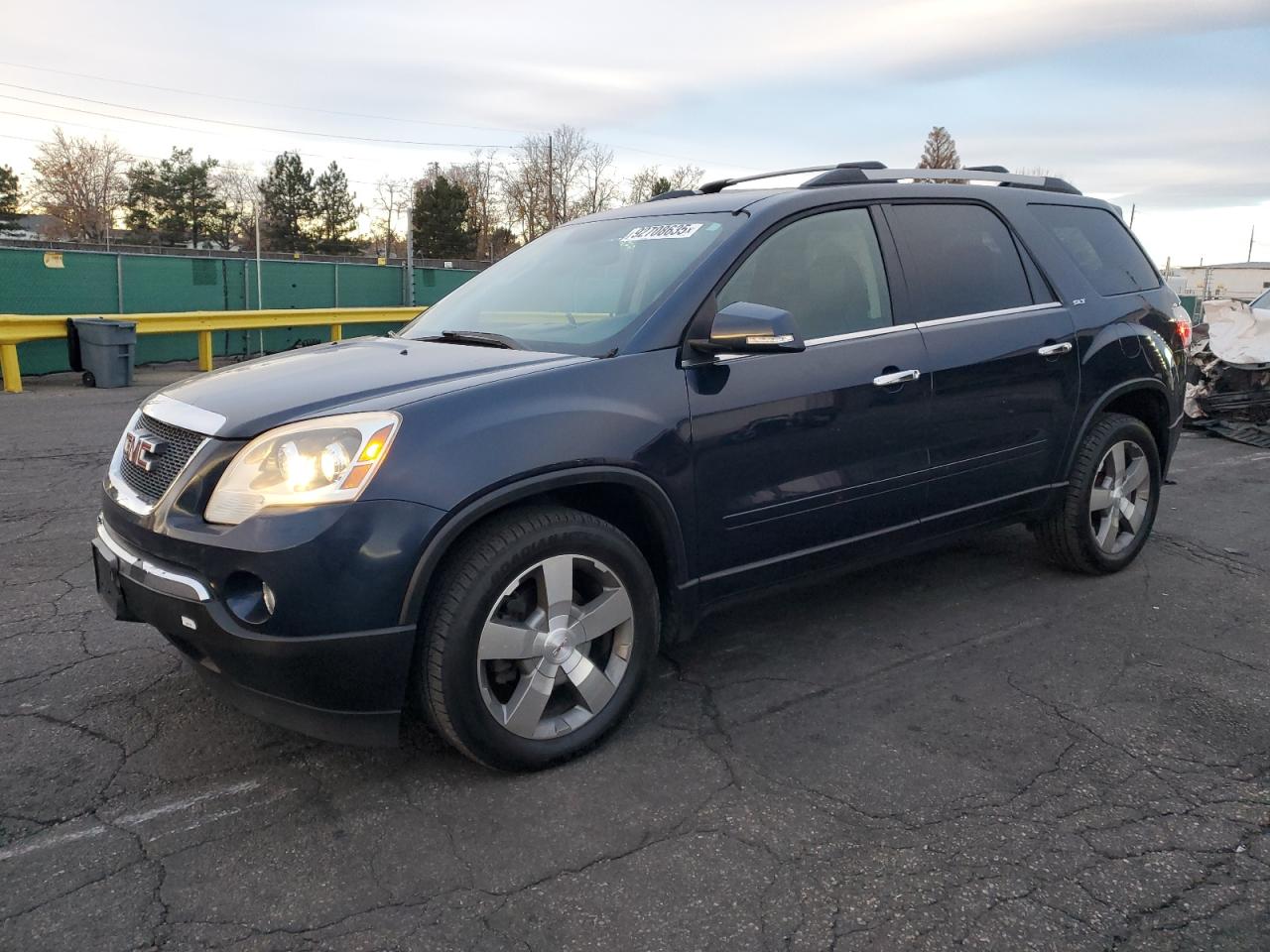 GMC ACADIA SLT-1