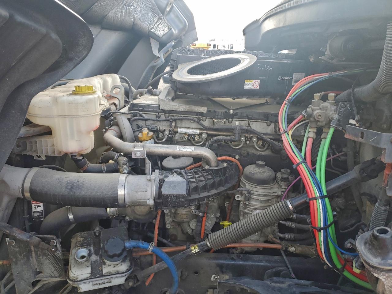 Lot #3305312305 2018 FREIGHTLINER CASCADIA 1