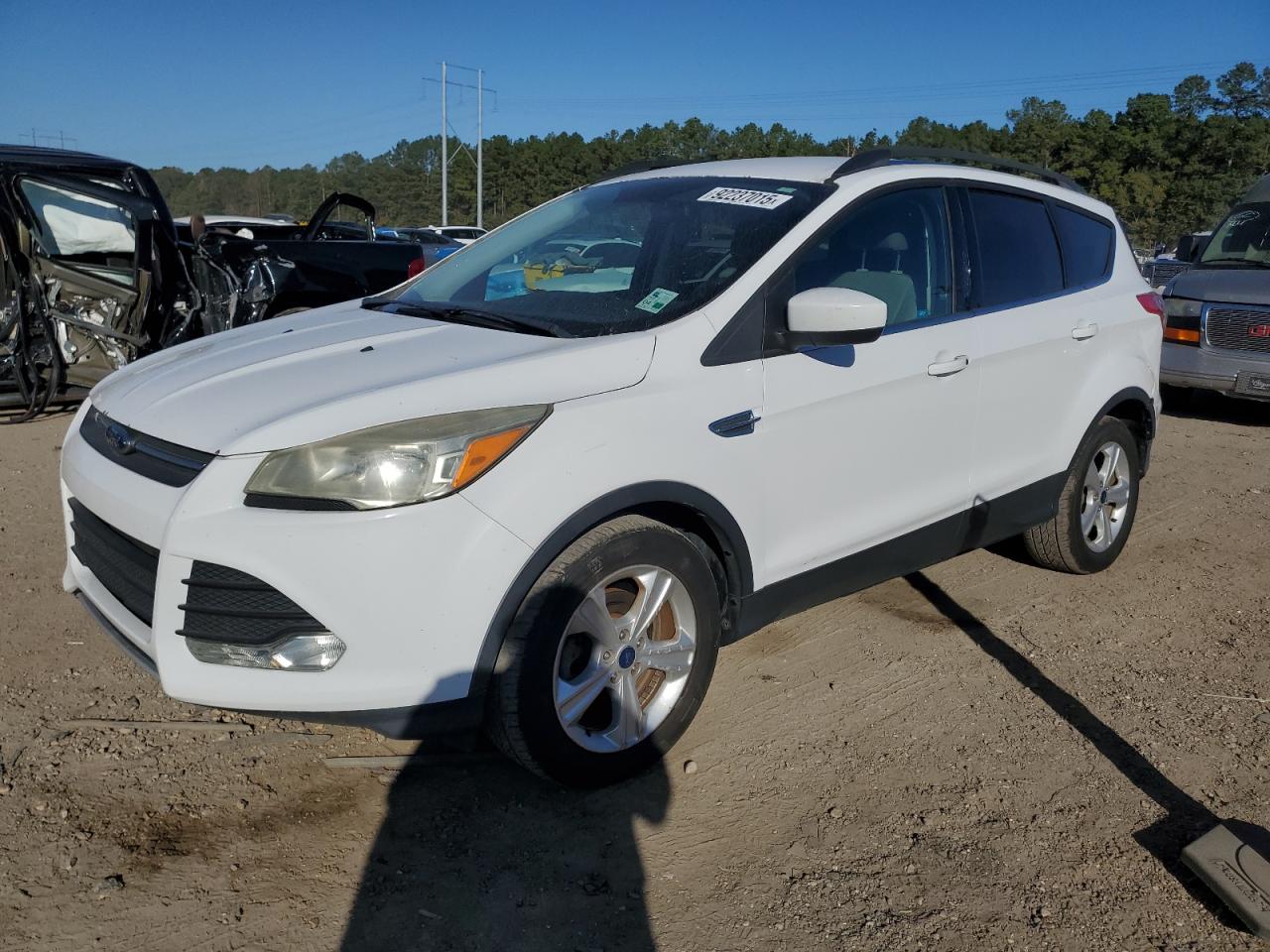 FORD ESCAPE SE