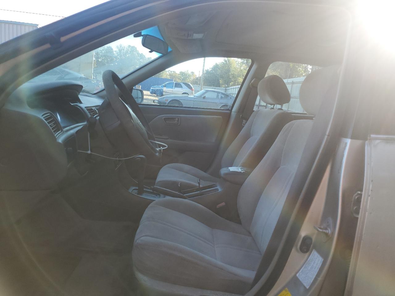 Lot #3301810329 1999 TOYOTA CAMRY LE