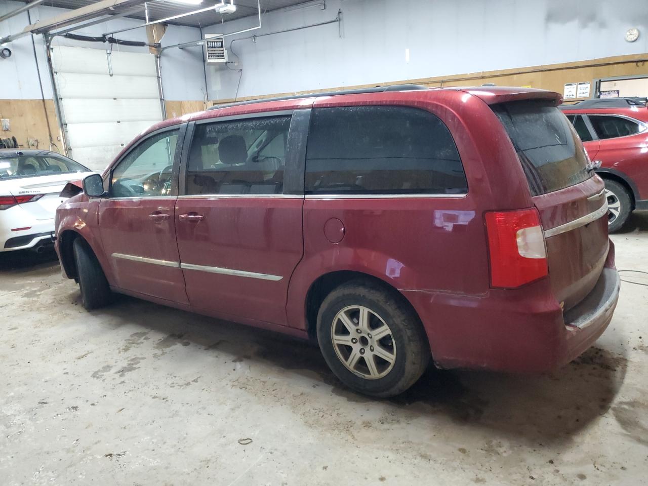 CHRYSLER TOWN & COUNTRY TOURING