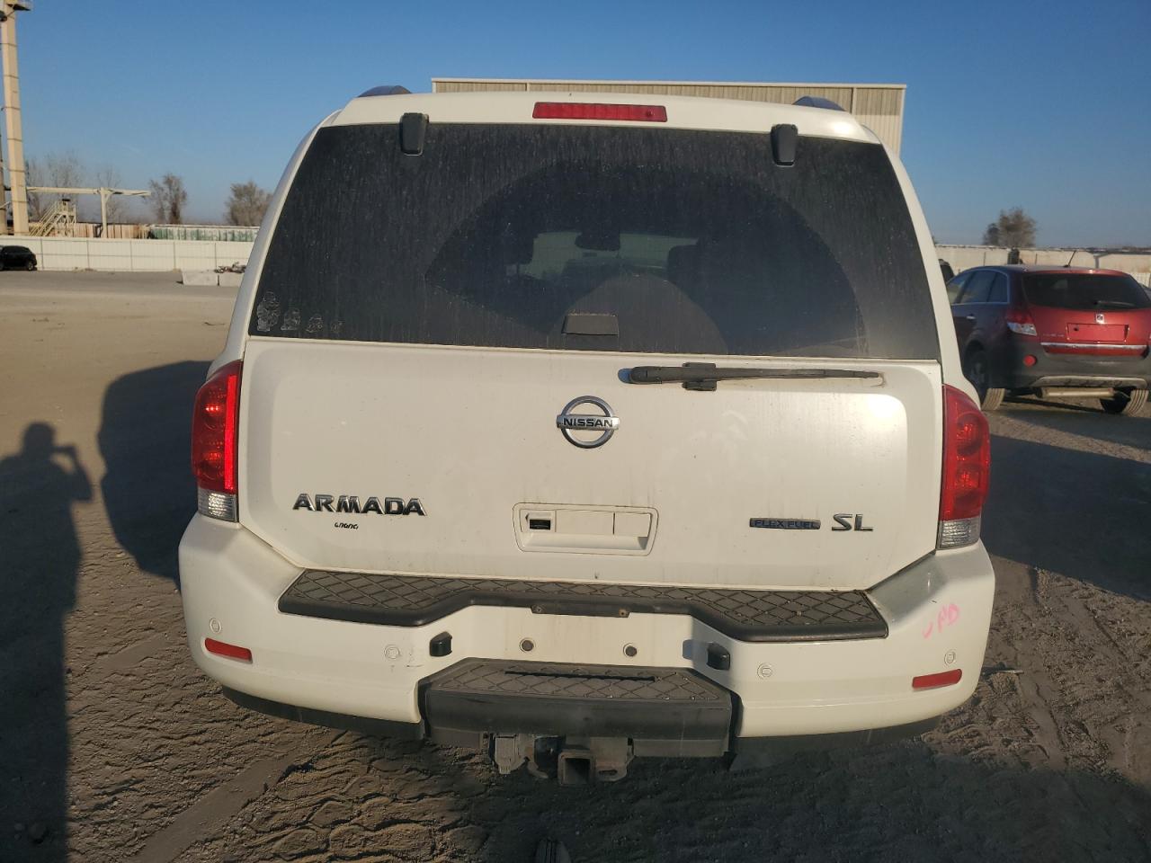 NISSAN ARMADA SV