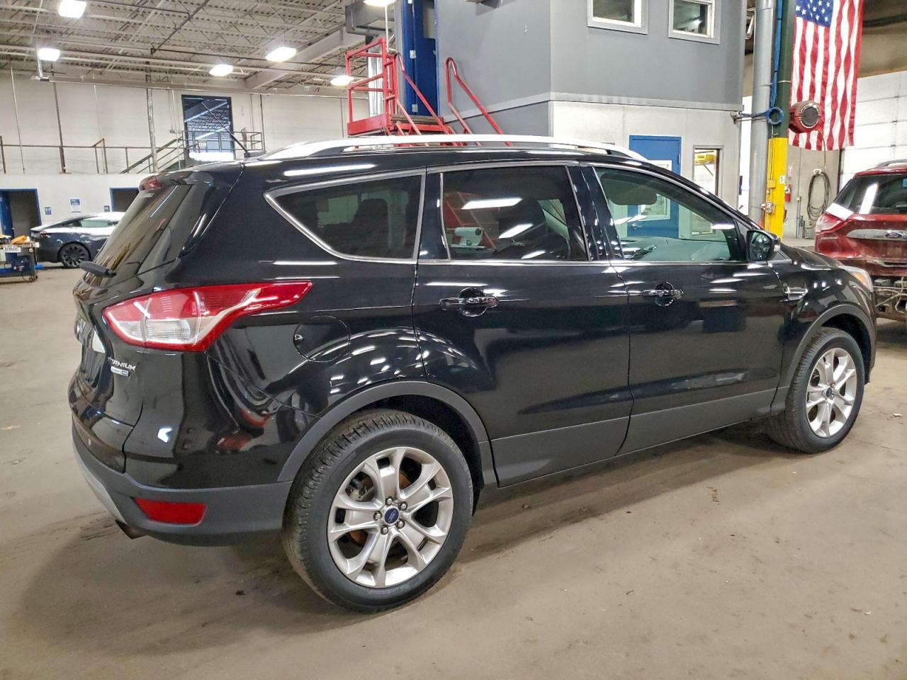 FORD ESCAPE TITANIUM