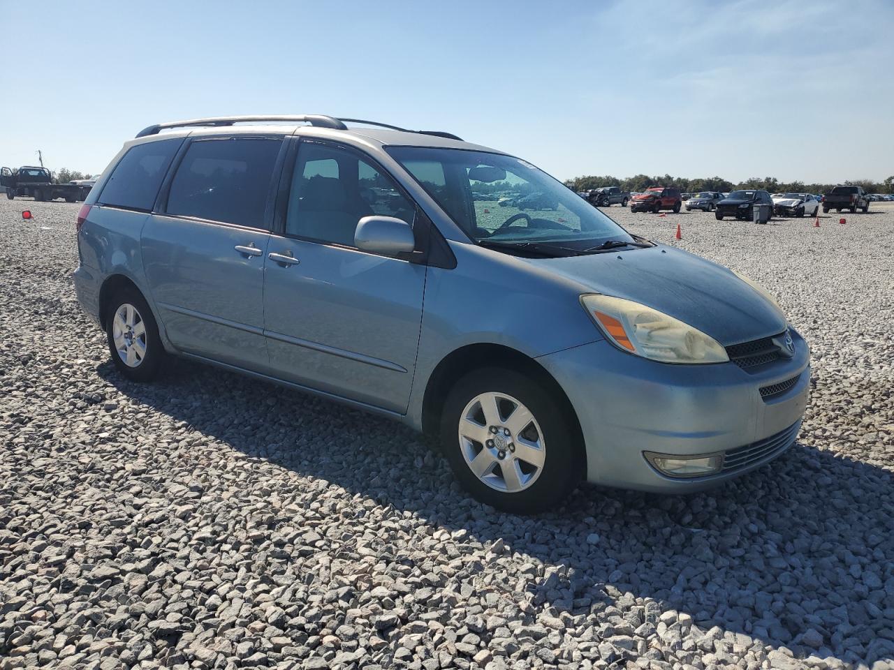 Lot #3315847153 2005 TOYOTA SIENNA XLE