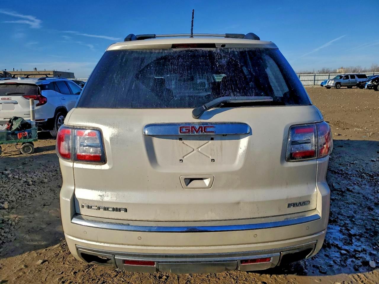 GMC ACADIA DENALI