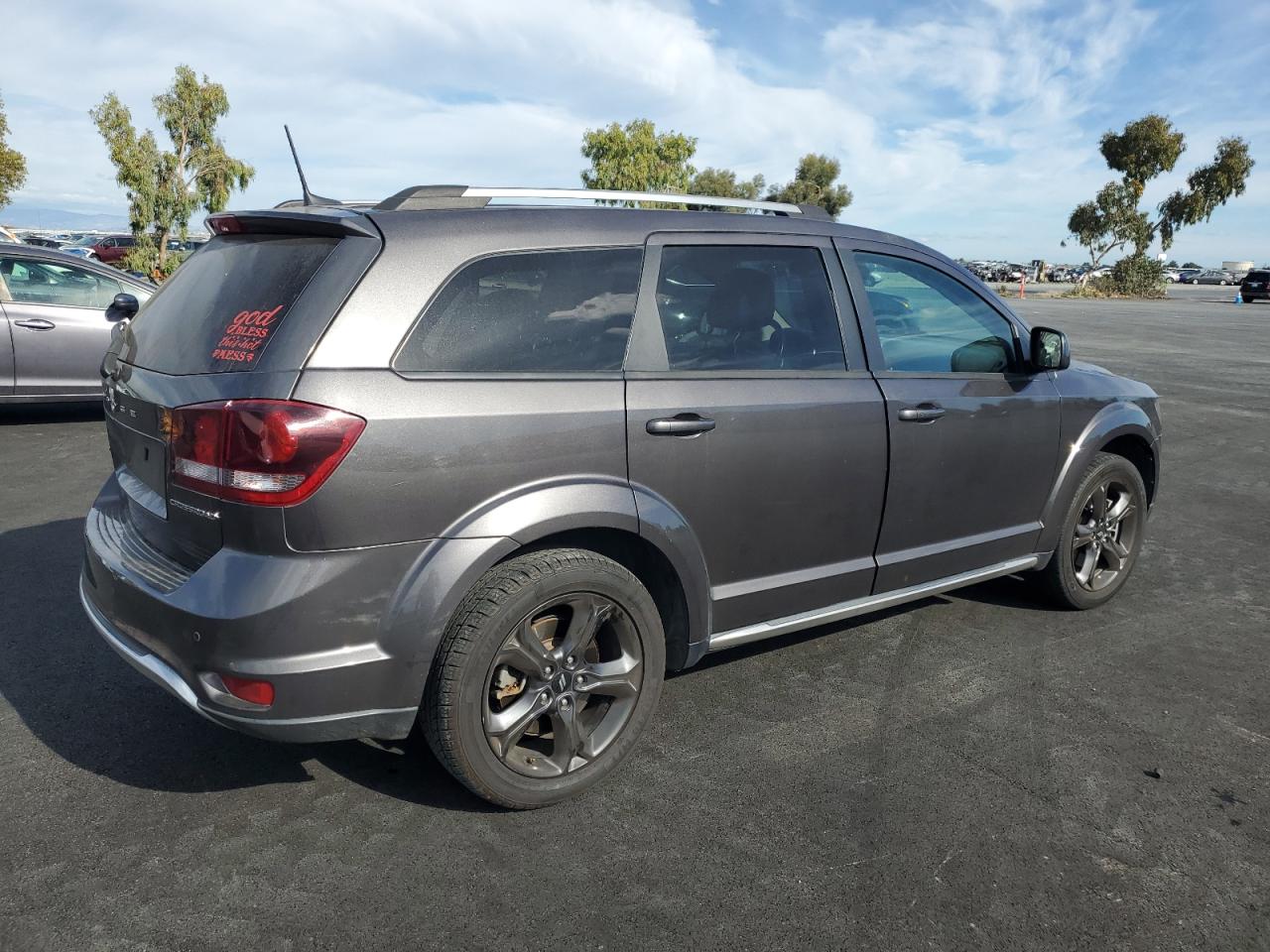 DODGE JOURNEY CROSSROAD