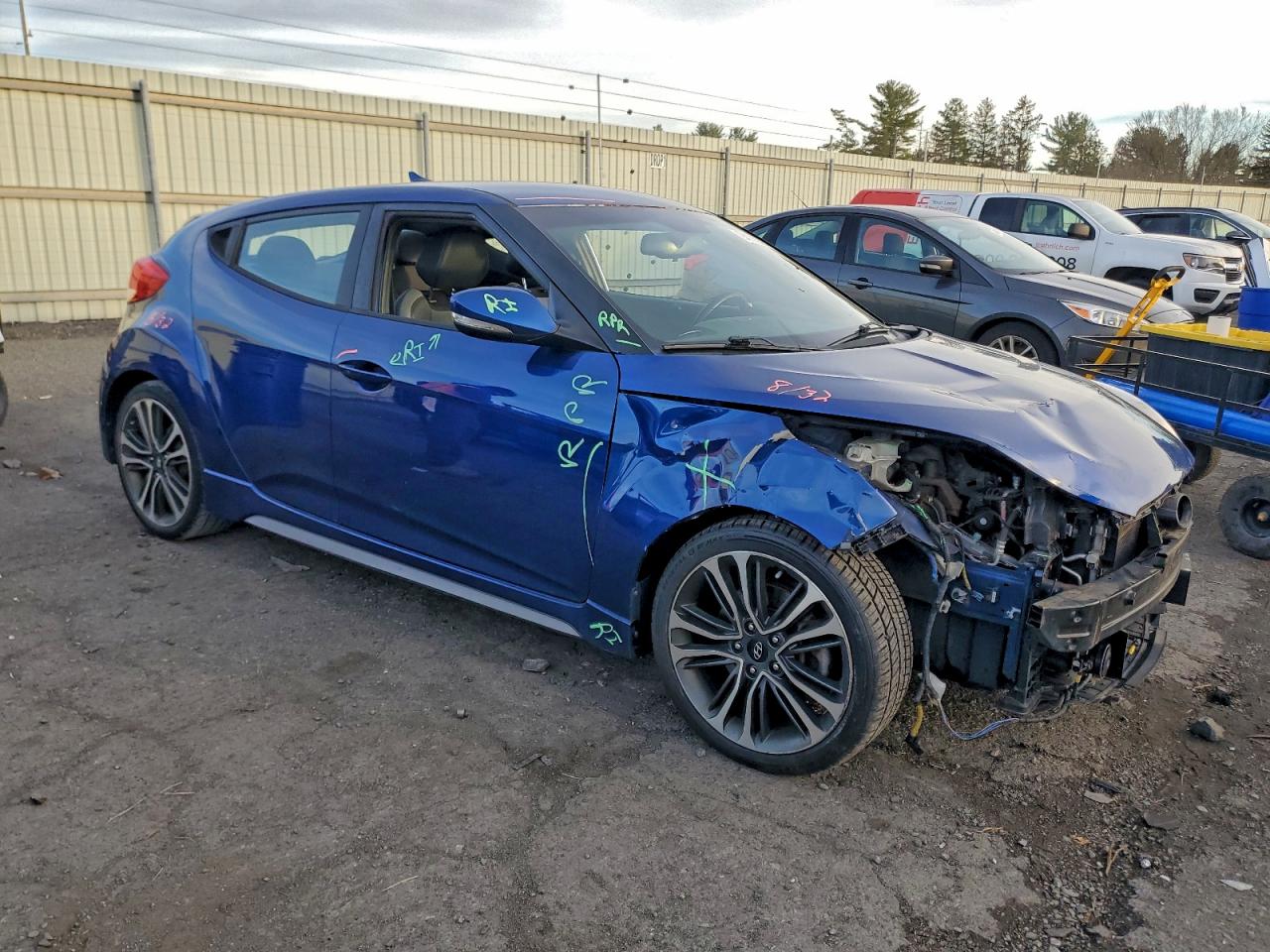 HYUNDAI VELOSTER TURBO