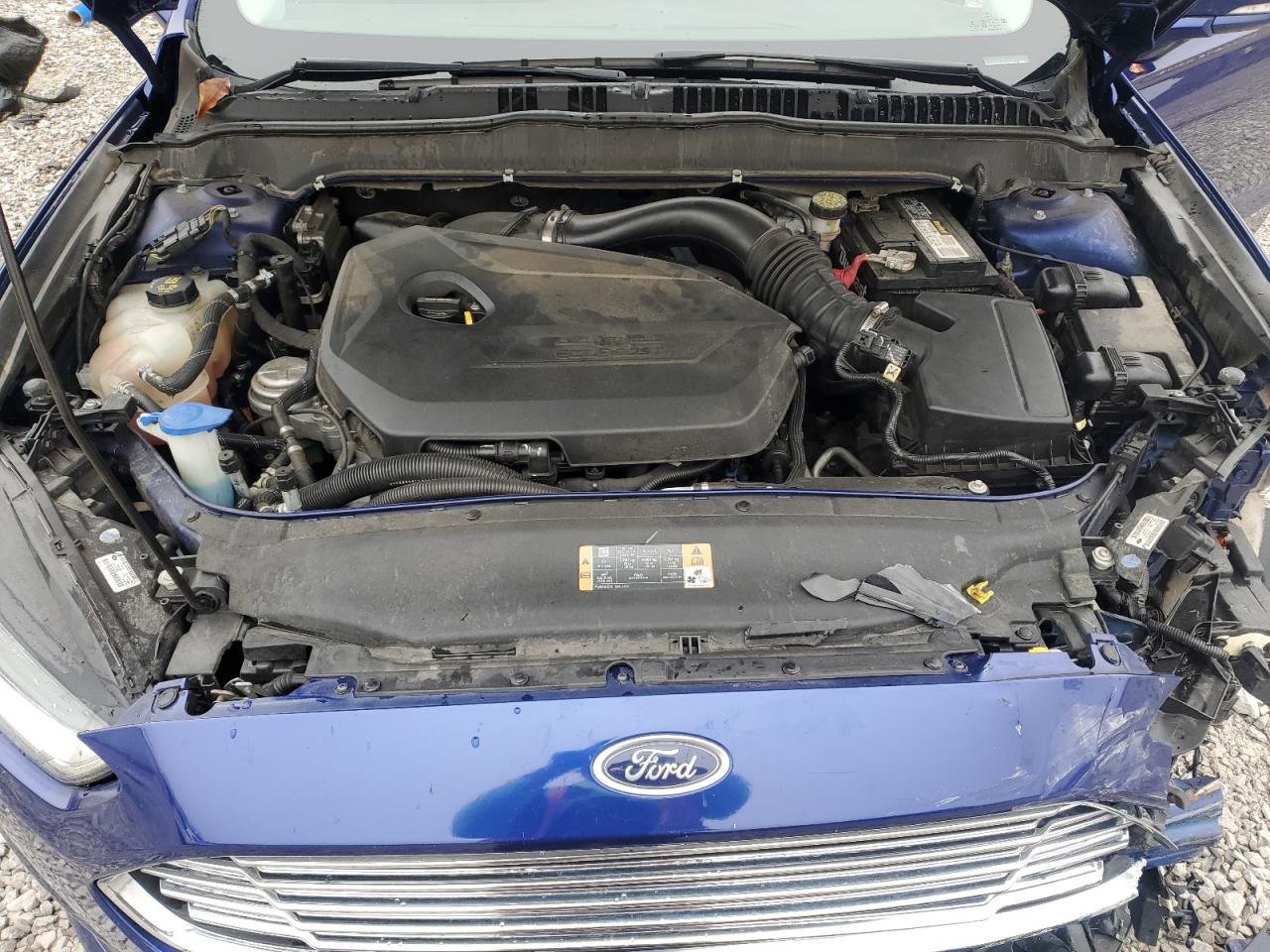 FORD FUSION SE