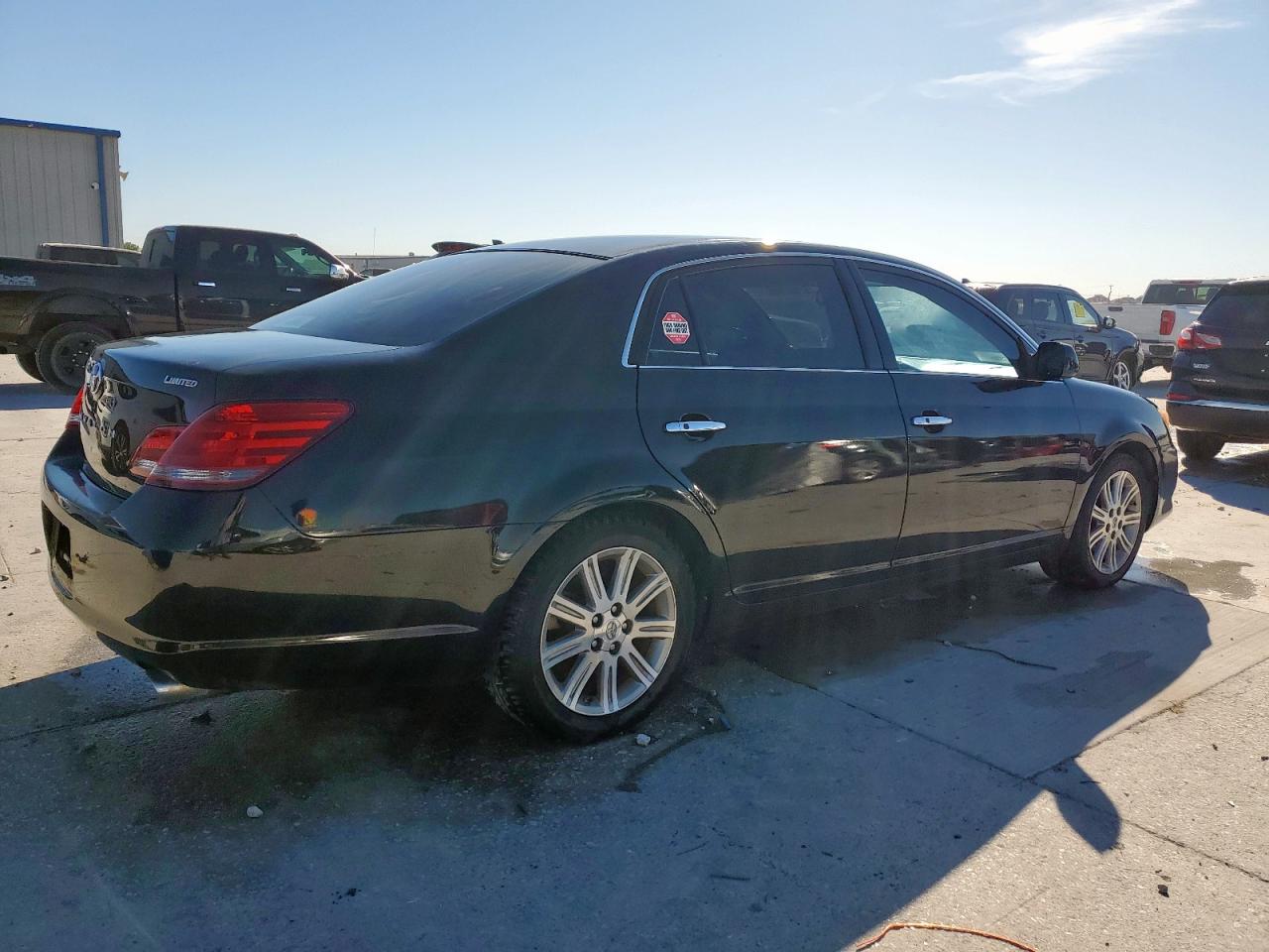 Lot #3284965932 2008 TOYOTA AVALON XL