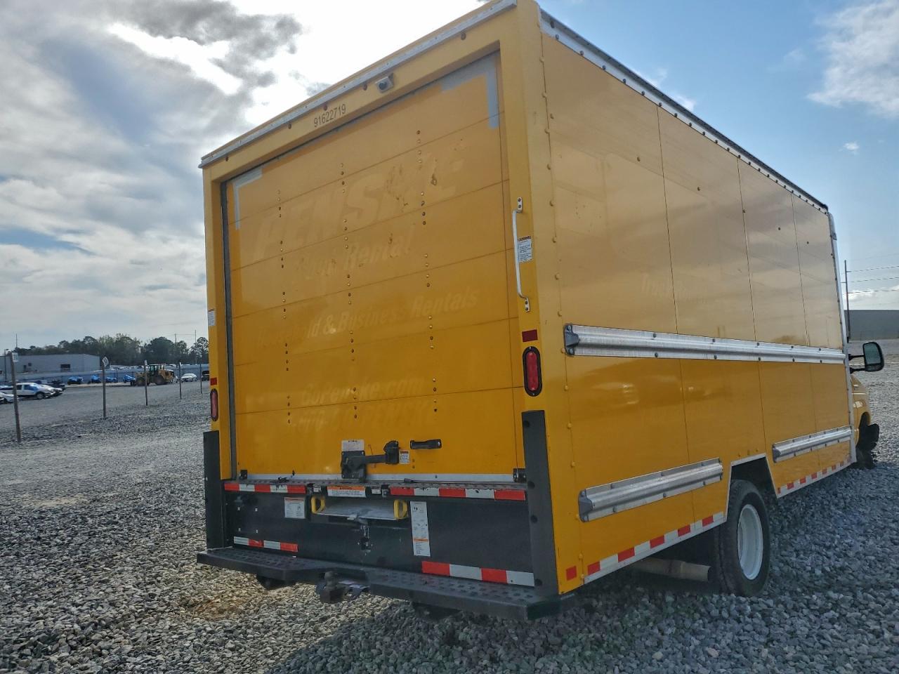 FORD ECONOLINE E350 SUPER DUTY CUTAWAY VAN