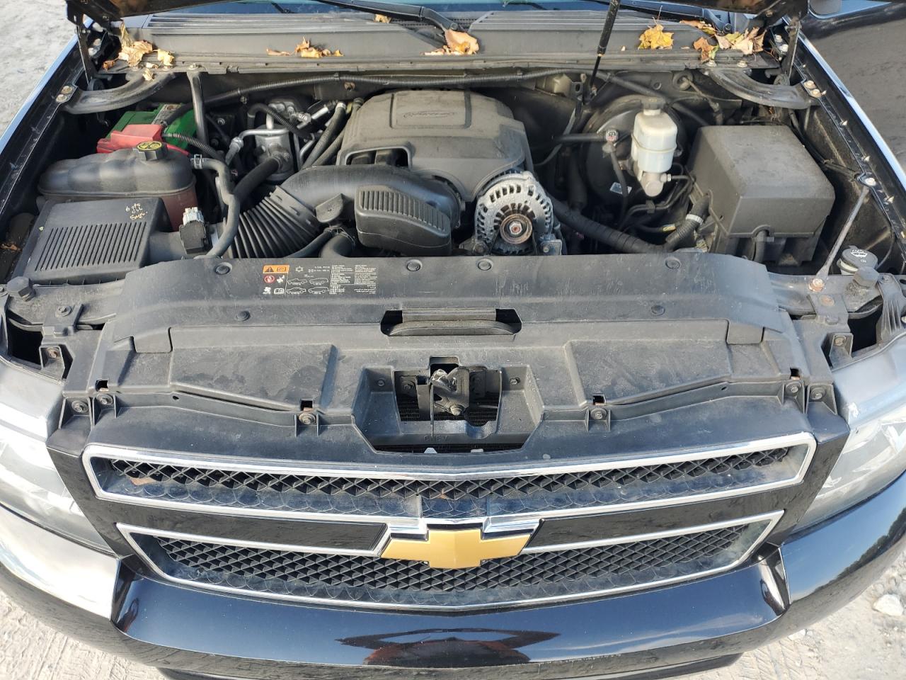 CHEVROLET SUBURBAN K1500 LT