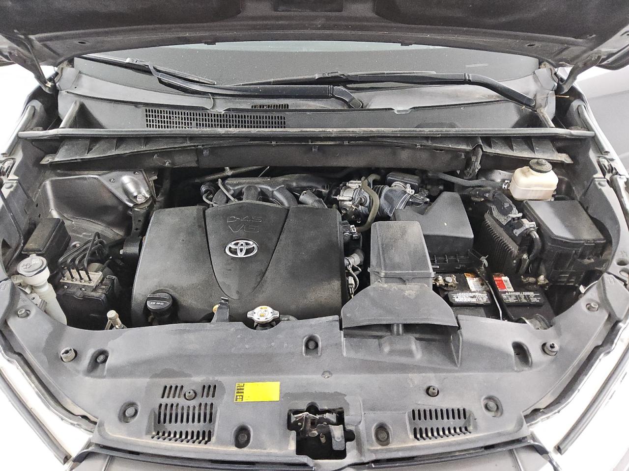 TOYOTA HIGHLANDER LE