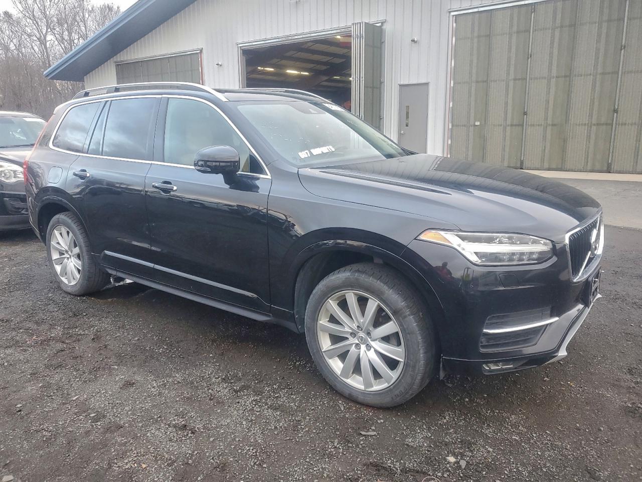 VOLVO XC90 T6