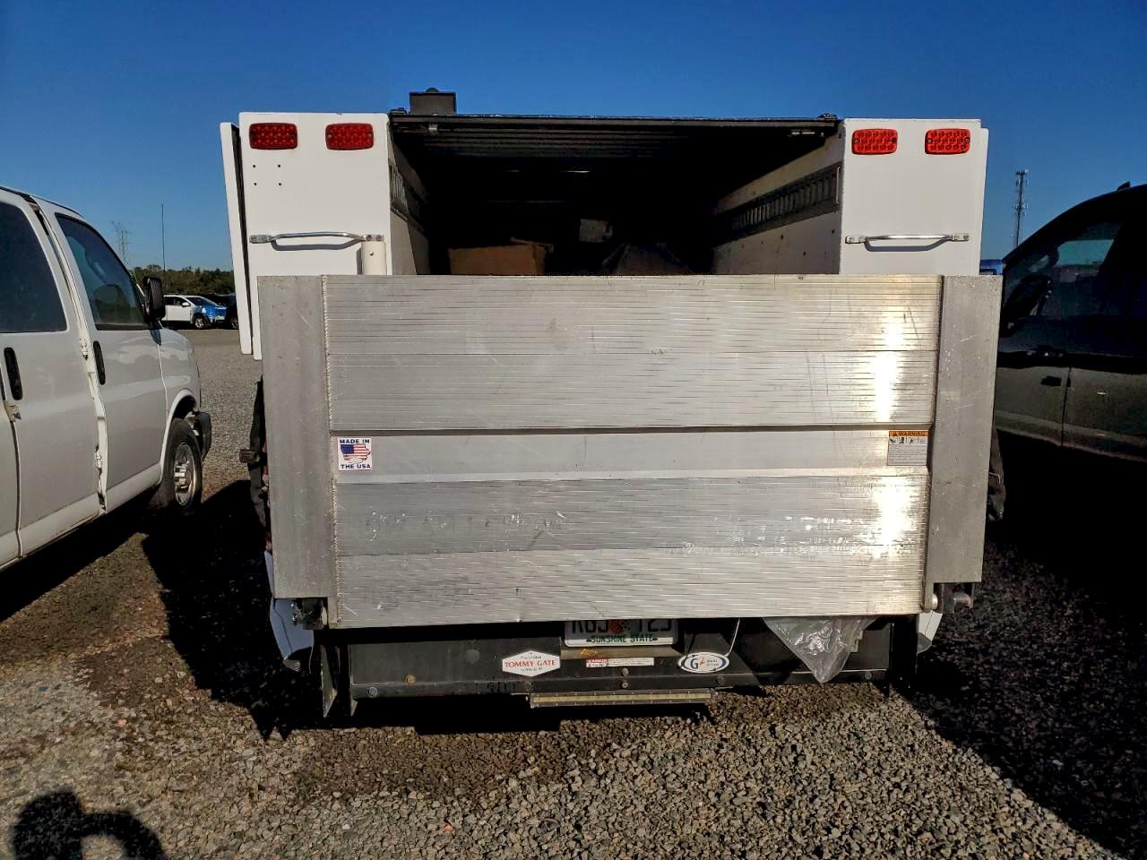 FORD F-150 SUPER CAB