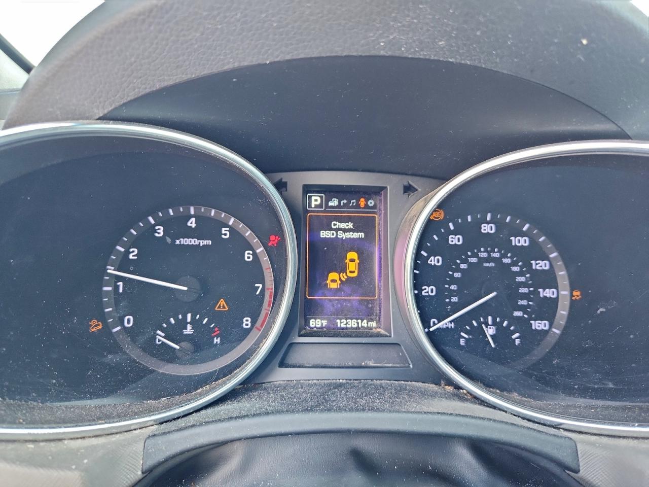 Lot #3302902895 2017 HYUNDAI SANTA FE S