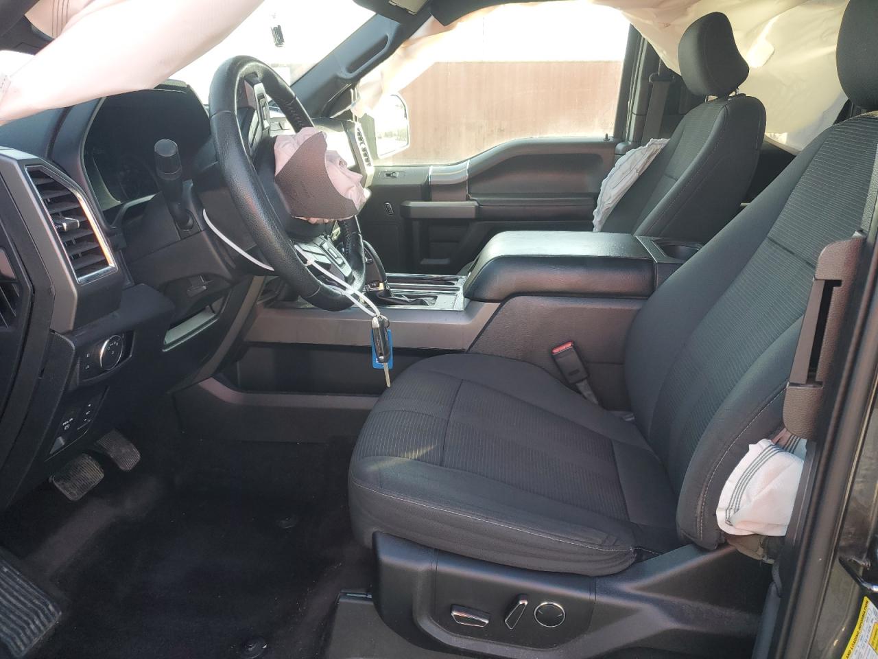 FORD F-150 SUPER CAB