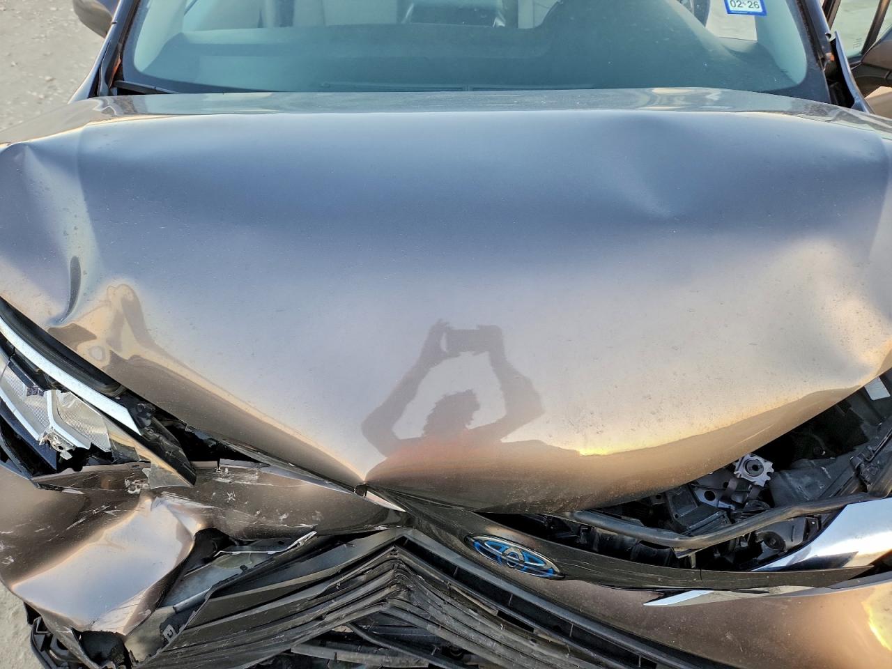 Lot #3309808416 2022 TOYOTA SIENNA LE