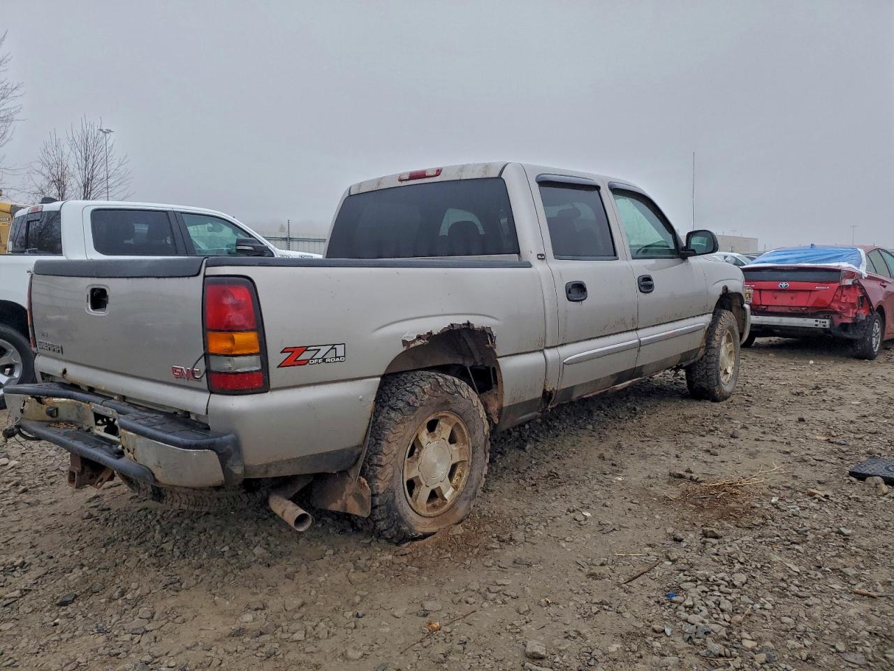 Lot #3316822399 2004 GMC NEW SIERRA