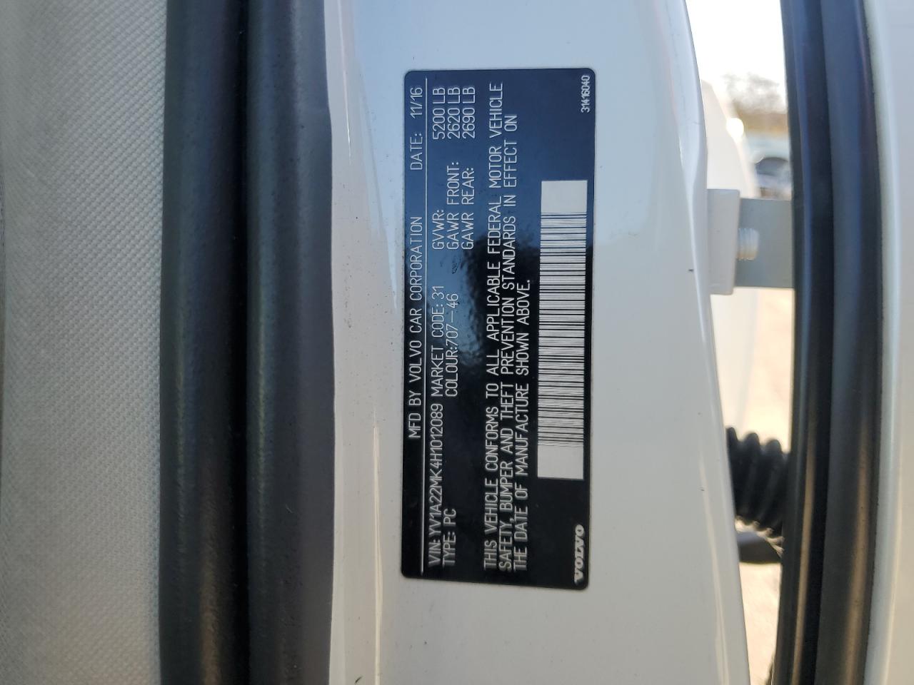 VOLVO S90 T6 MOMENTUM