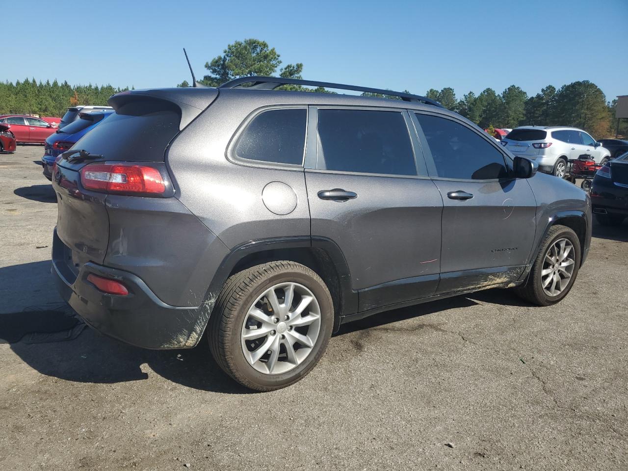 JEEP GRAND CHEROKEE LATITUDE