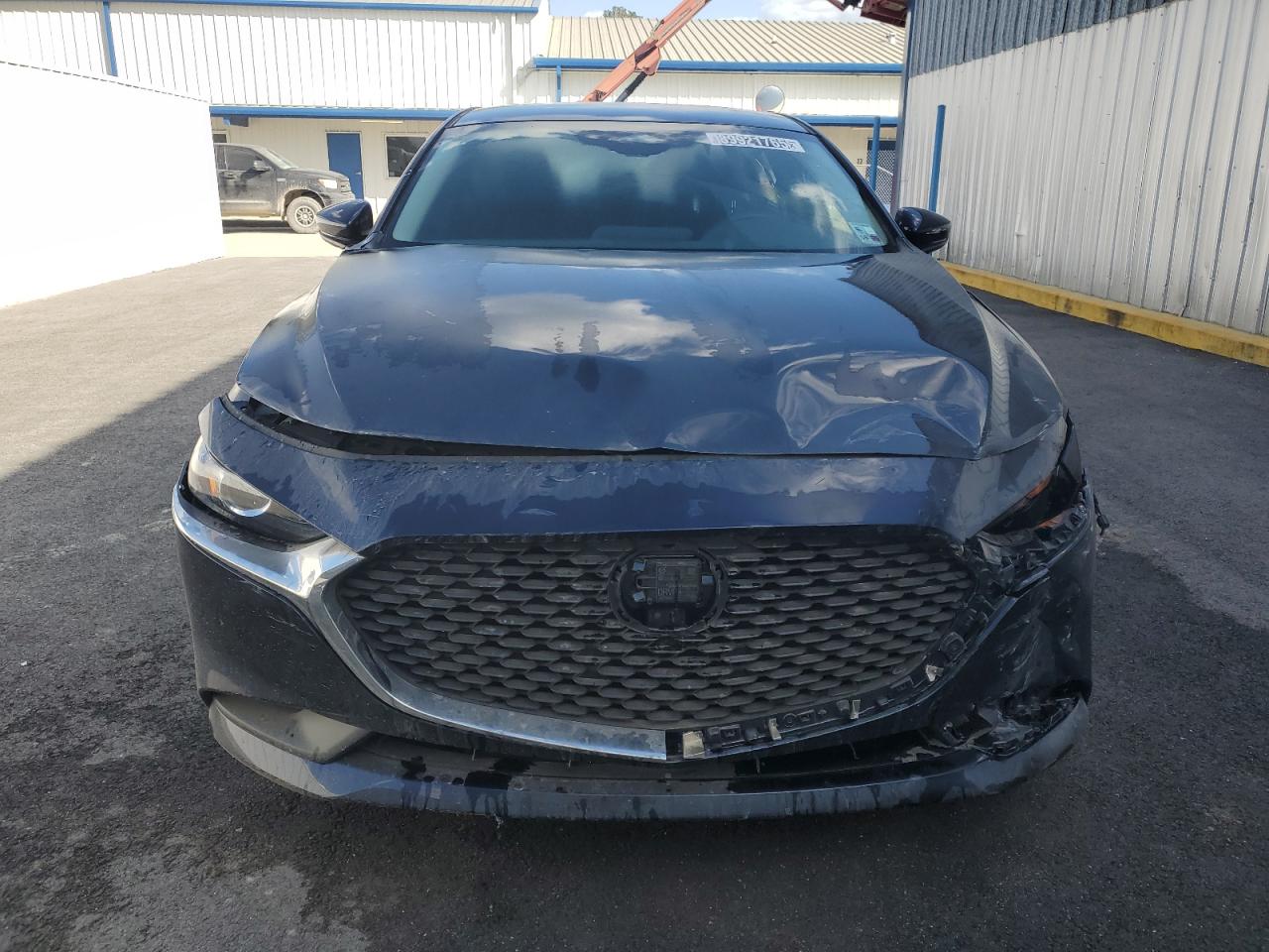 Lot #3318890936 2024 MAZDA 3