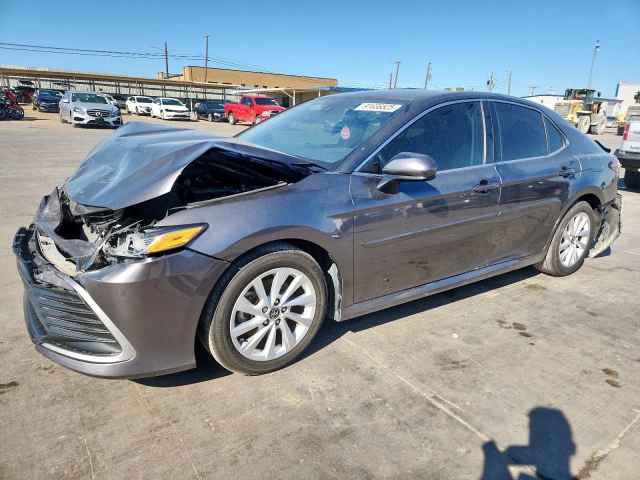 TOYOTA CAMRY LE