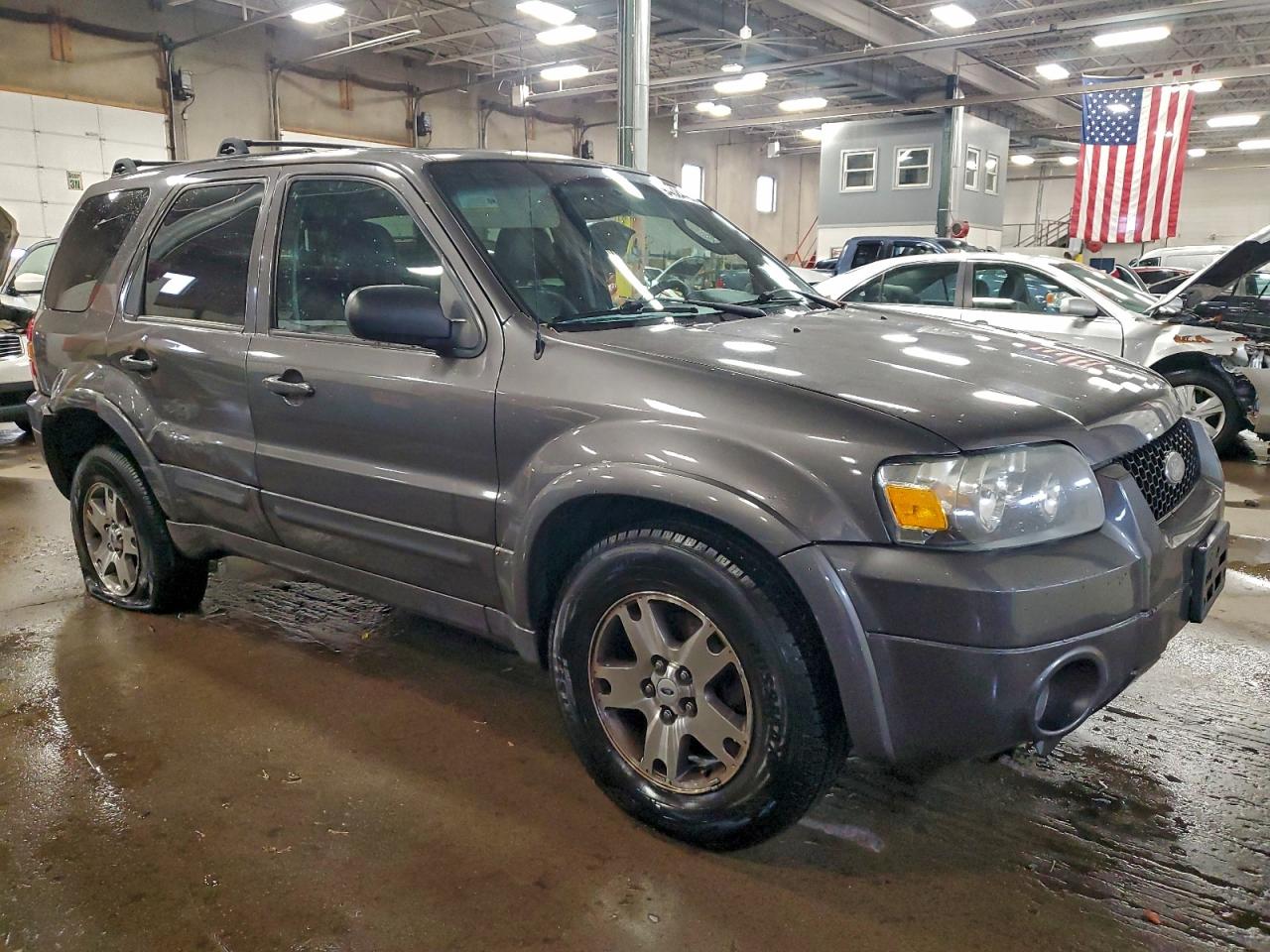 Lot #3311473257 2005 FORD ESCAPE LIM