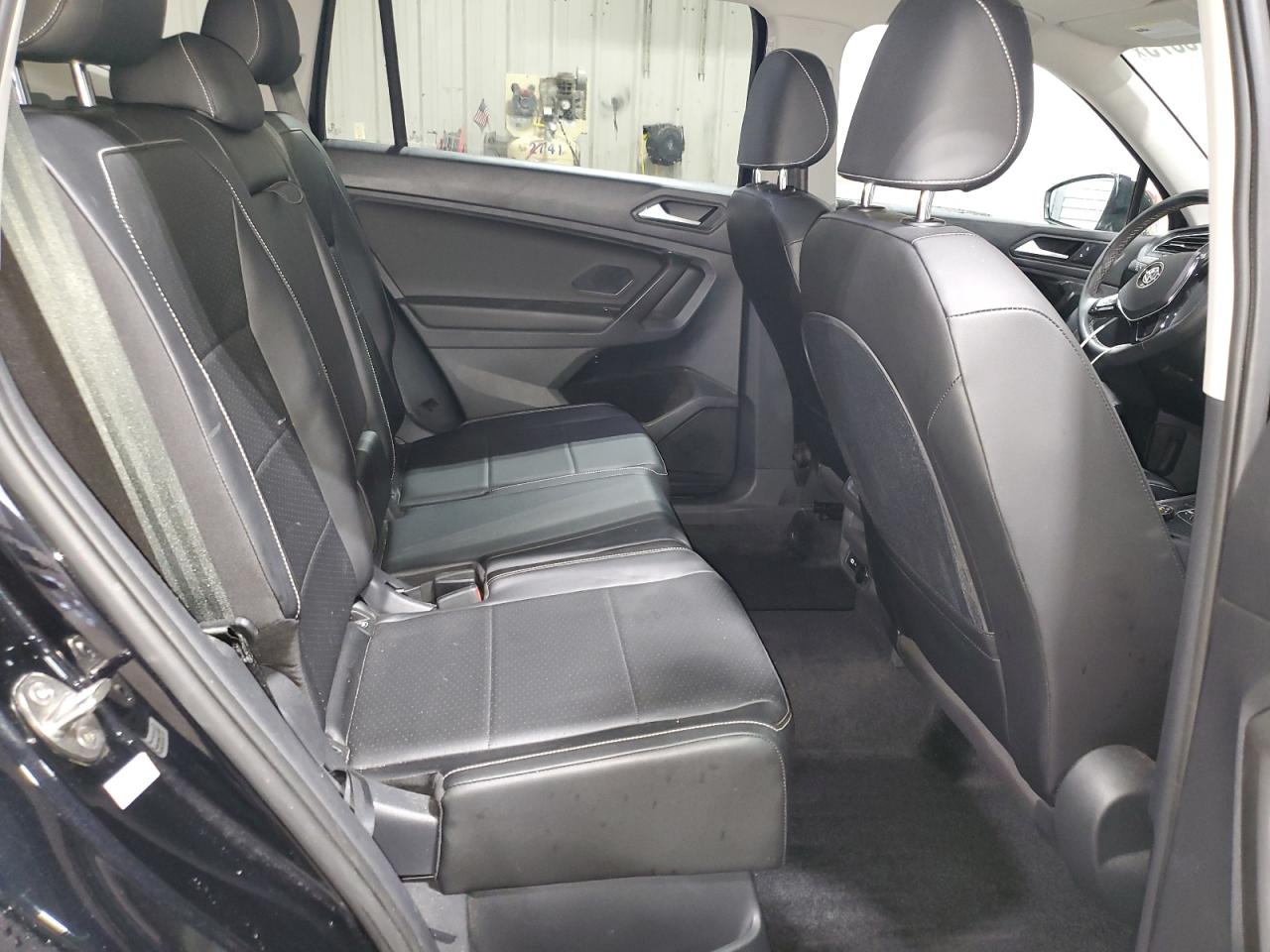 VOLKSWAGEN TIGUAN SE