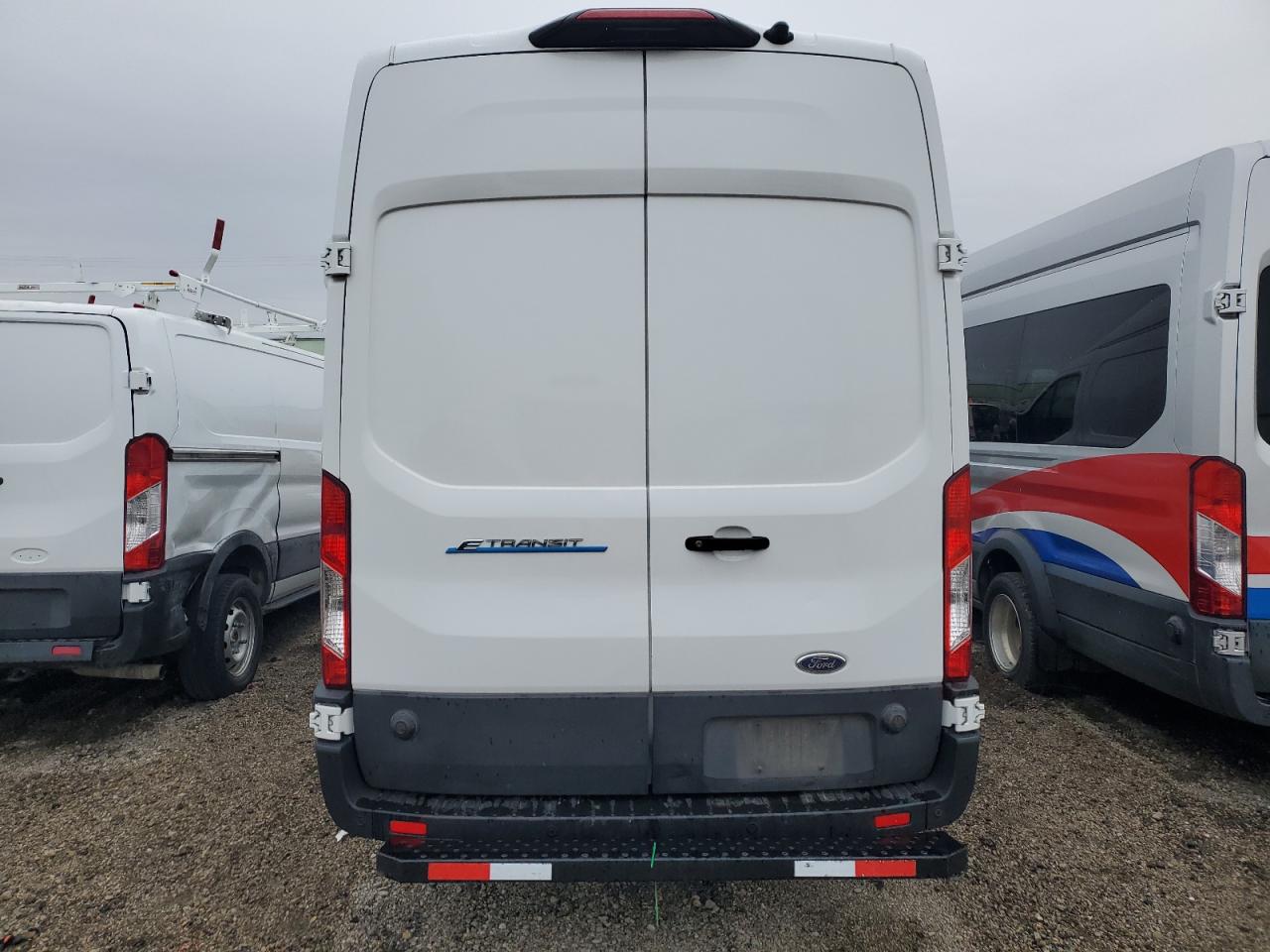 FORD E-TRANSIT T-350