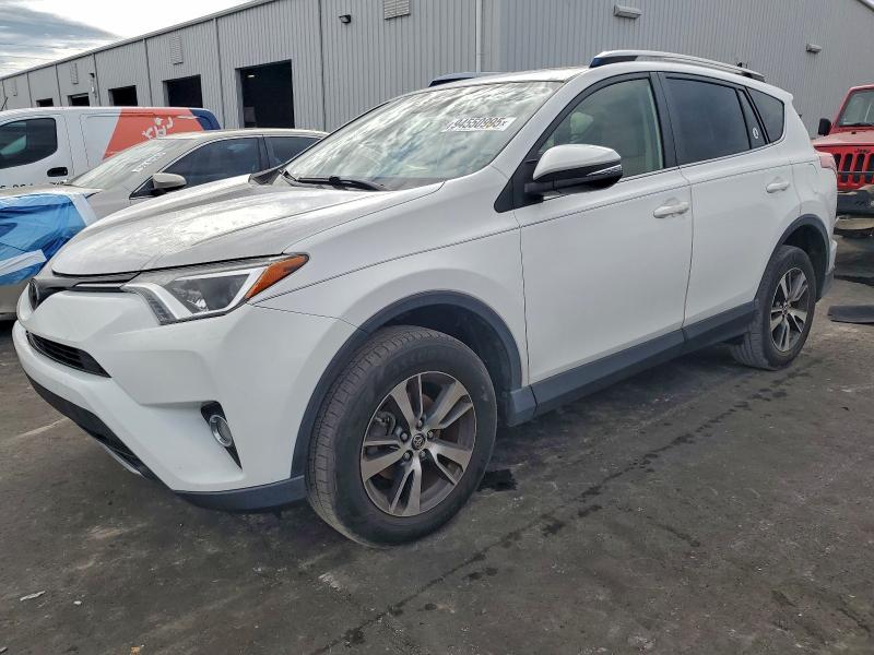 2017 TOYOTA RAV4 XLE #3301835381
