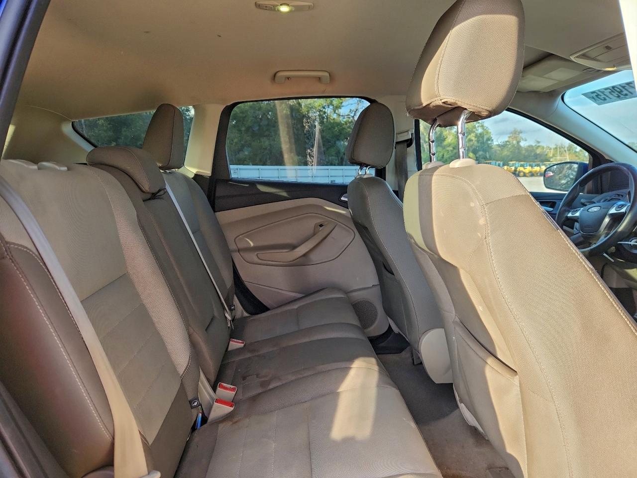 Lot #3303578934 2016 FORD ESCAPE SE