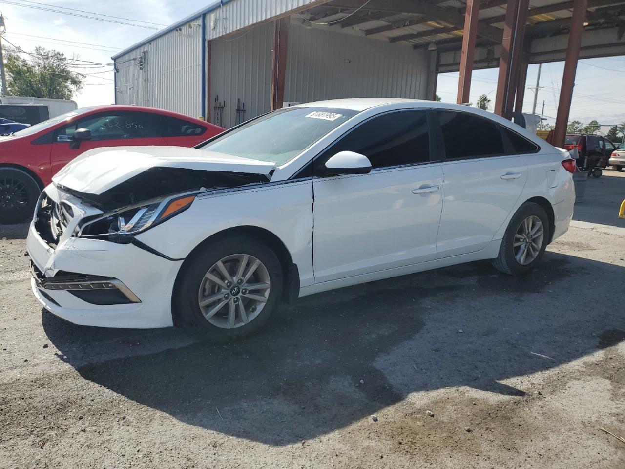 Lot #3302799934 2015 HYUNDAI SONATA SE
