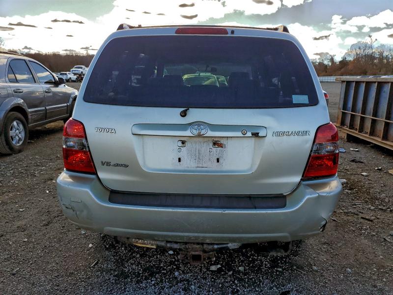 2005 TOYOTA HIGHLANDER #3303847536