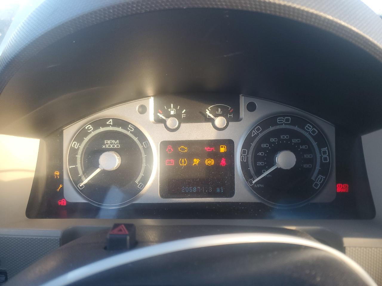 Lot #3296450657 2009 MERCURY MARINER PR