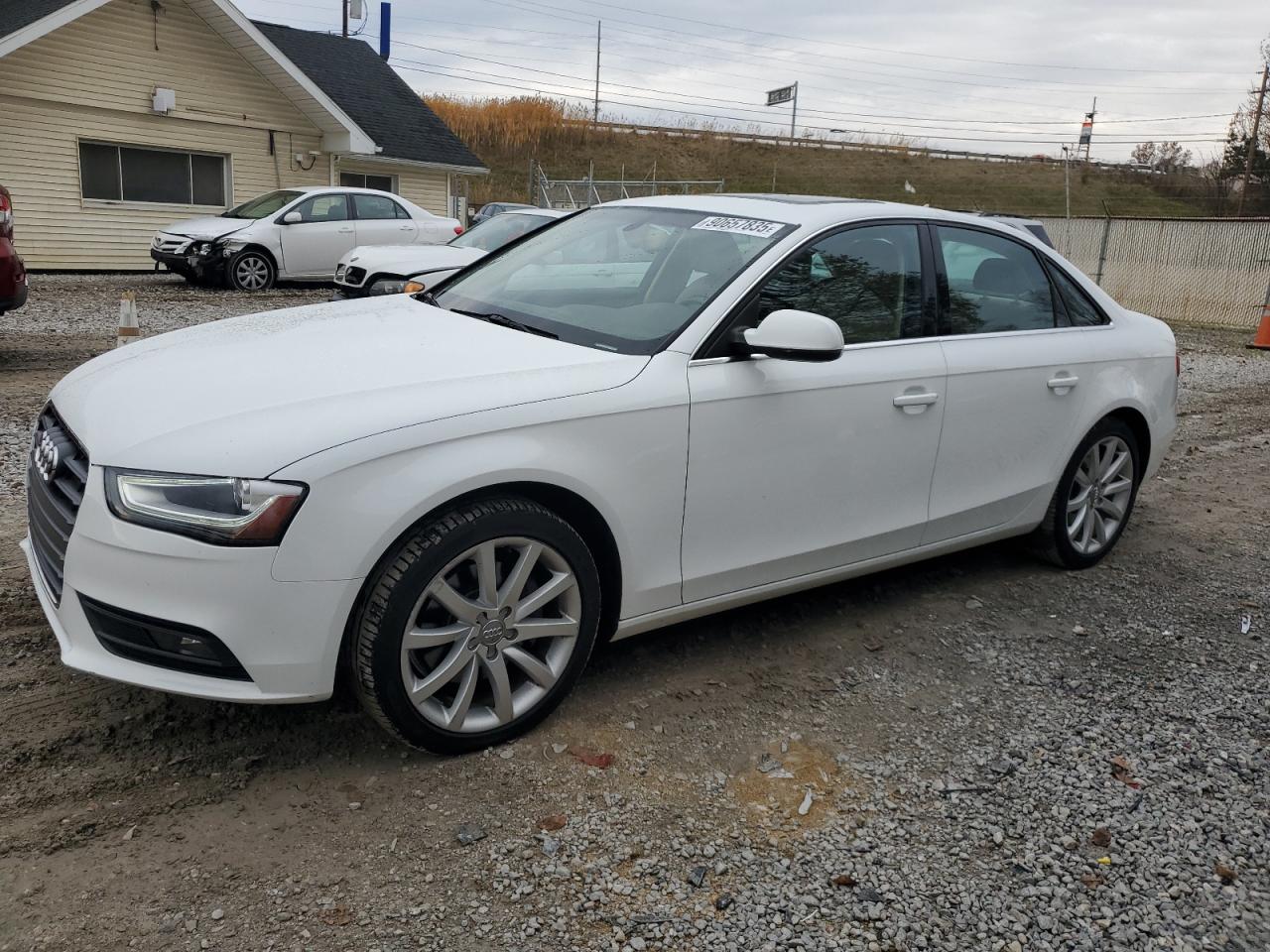 AUDI A4 PREMIUM PLUS