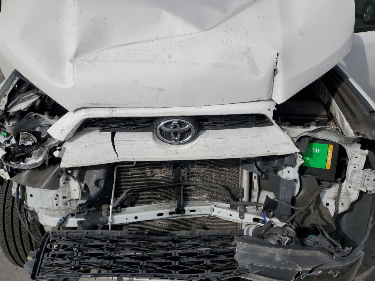 TOYOTA 4RUNNER SR5/SR5 PREMIUM