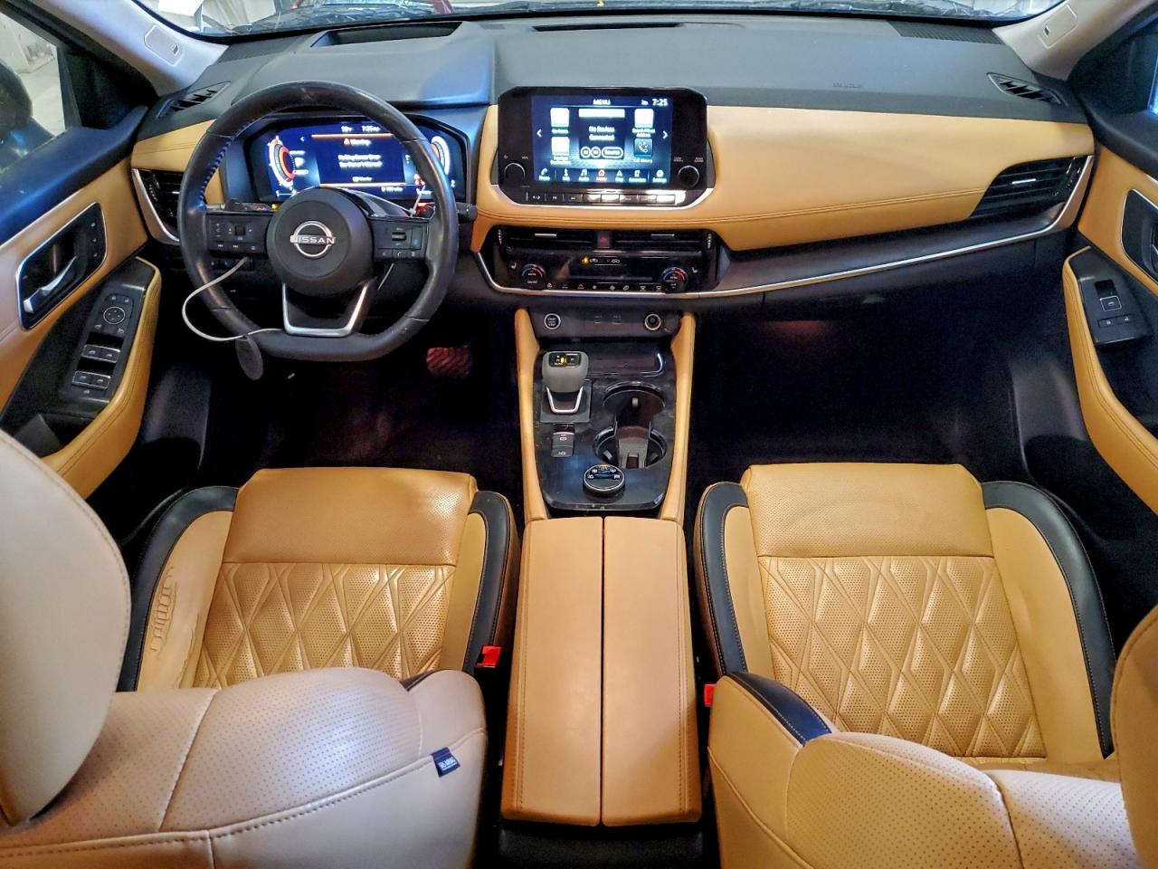 NISSAN ROGUE PLATINUM