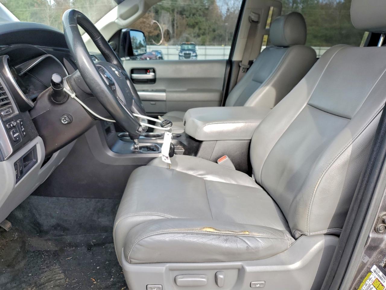 TOYOTA SEQUOIA LIMITED