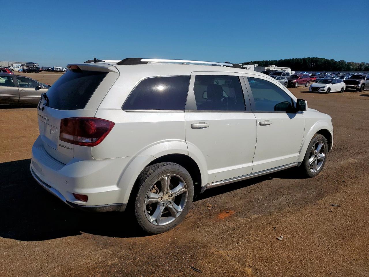 DODGE JOURNEY CROSSROAD