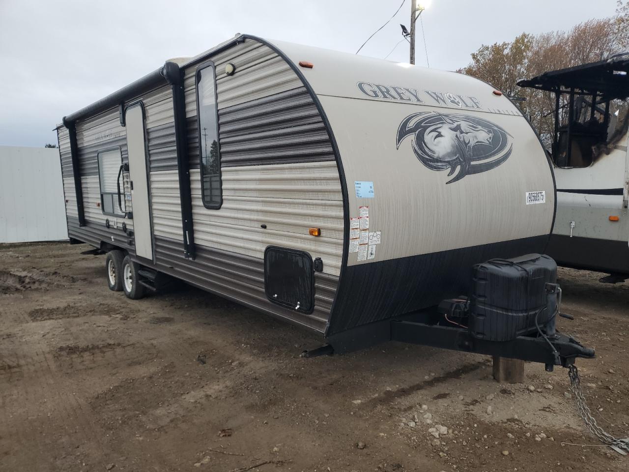 Lot #3287229280 2017 CHEROKEE GREY WOLF